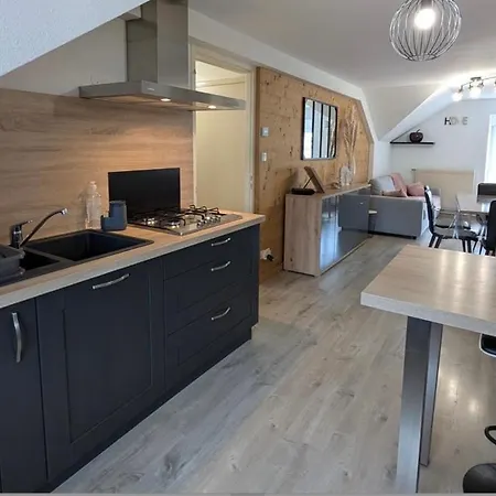 Au Coeur De 4 A 6 Personnes Classe 2 Etoiles Apartment